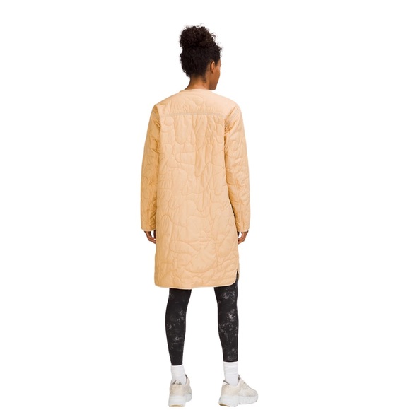 Lululemon Insulated Quilted Long Bomber size 12 brand new with tags colo… - Picture 2 of 4